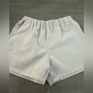 Kids Cream Elastic Waist Shorts‎